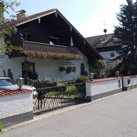 Karl-Stieler-Str. One Room In A 2 Room Appartment ; Lot Space Bruckmuhl Exterior photo